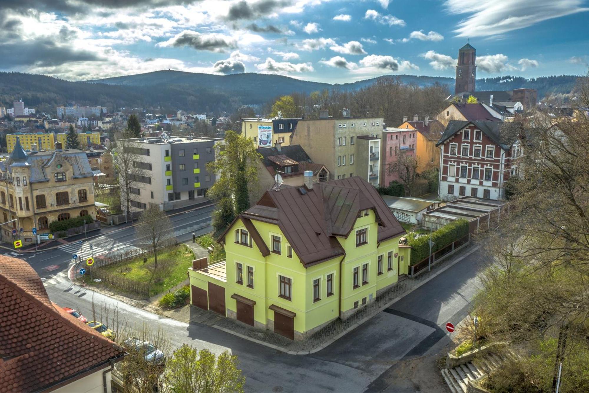 Penzion Pokorny Jablonec nad Nisou Bagian luar foto